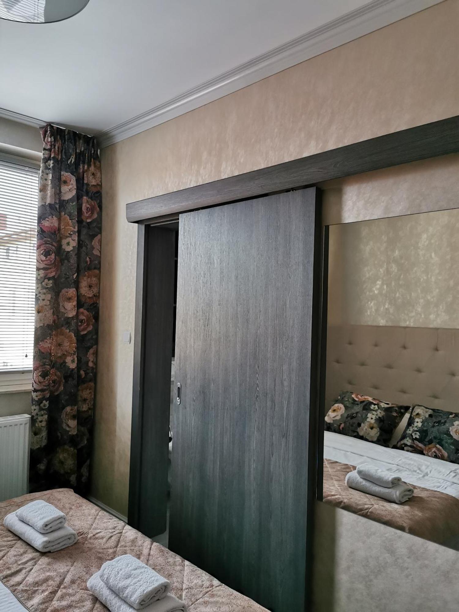 Rezydencja Pod Pieprzowkami Zalesie Gorzyckie Bagian luar foto