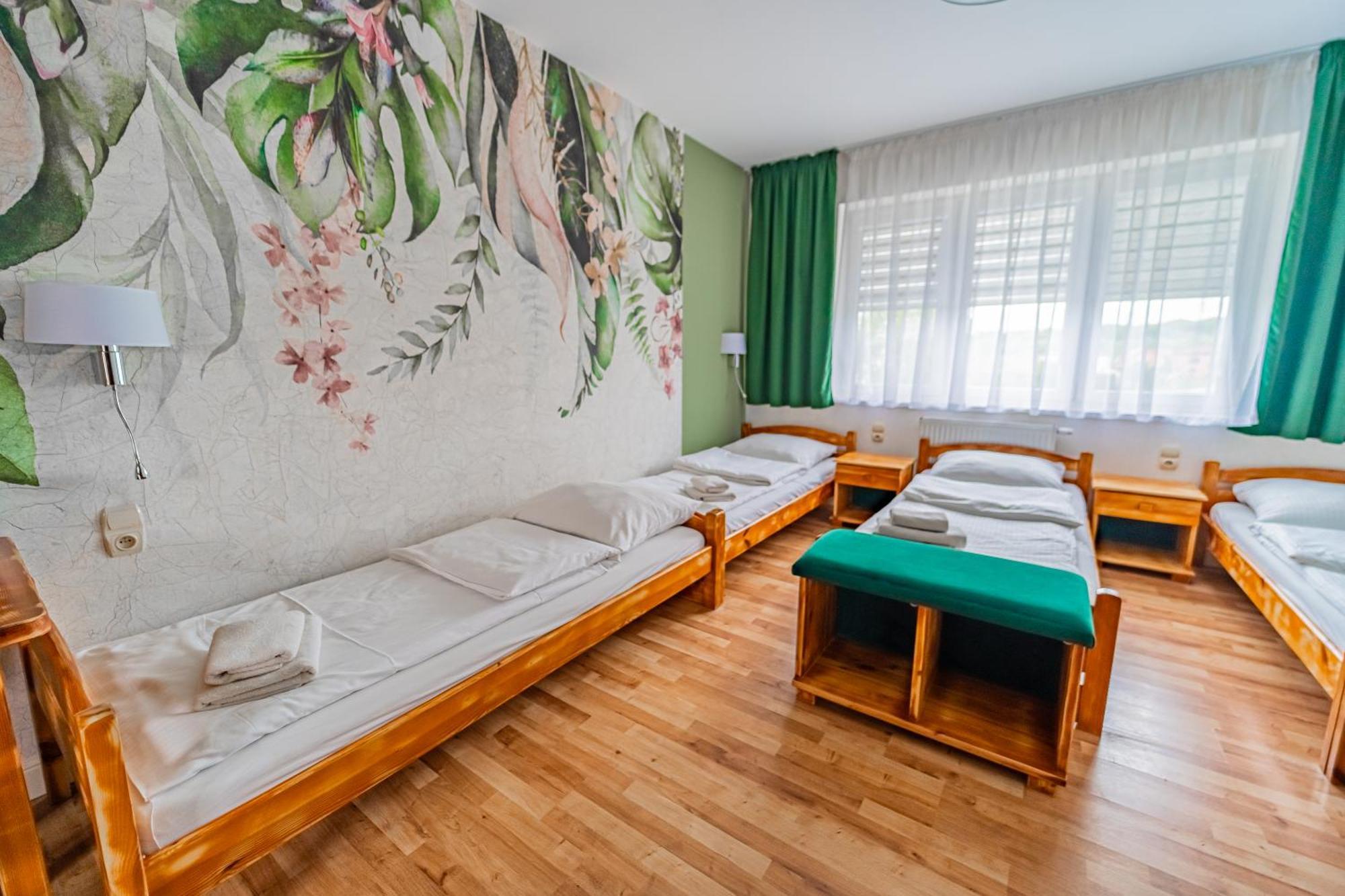 Rezydencja Pod Pieprzowkami Zalesie Gorzyckie Bagian luar foto